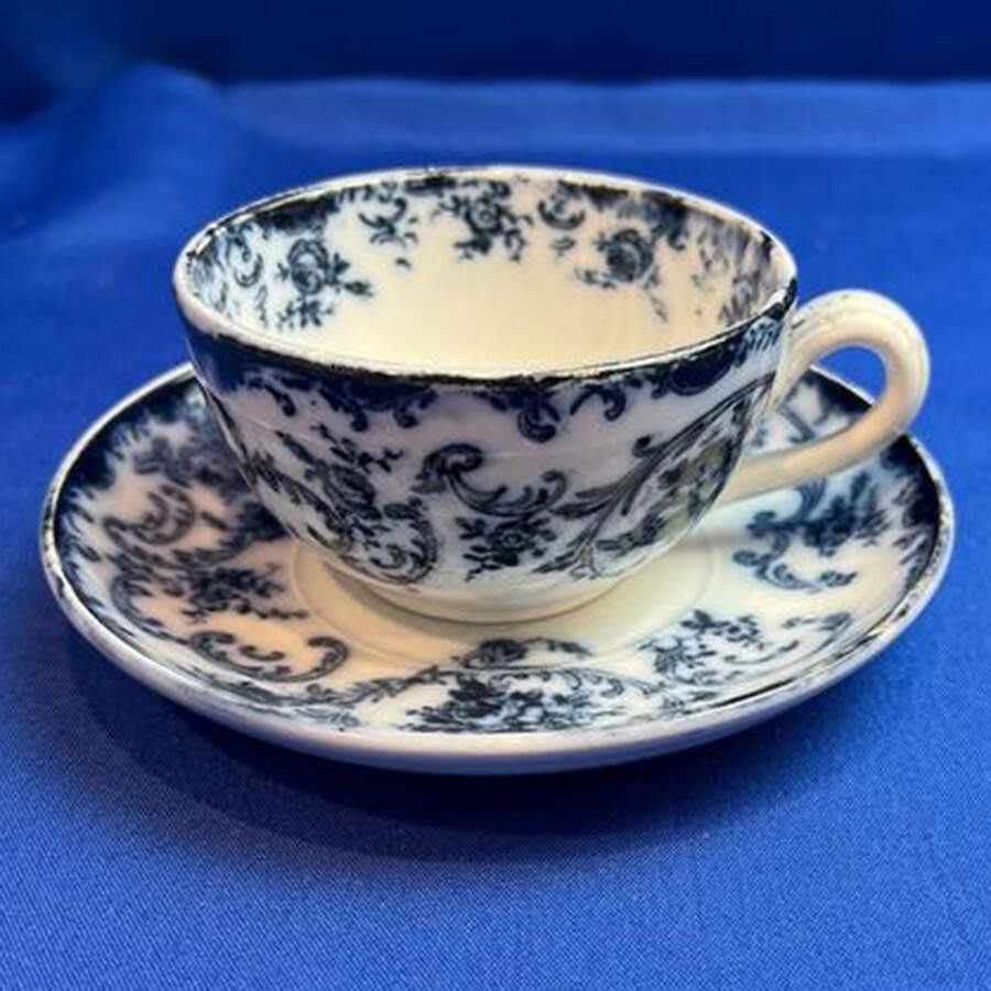 Rosenguirlande (Blue) Flat Cup & Saucer Set by FA Mehlem-1