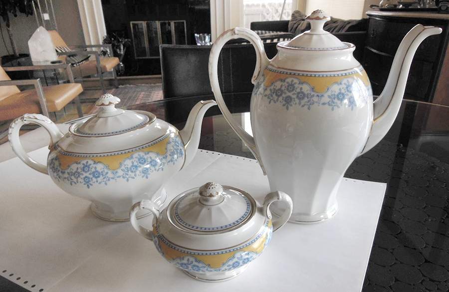 7254 Coffee Pot & Lid by Franconia-Krautheim & Adelburg-1