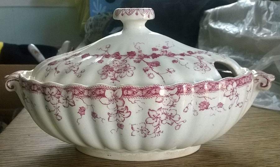 Kent Red Oval Tureen & Lid by Furnivals-1