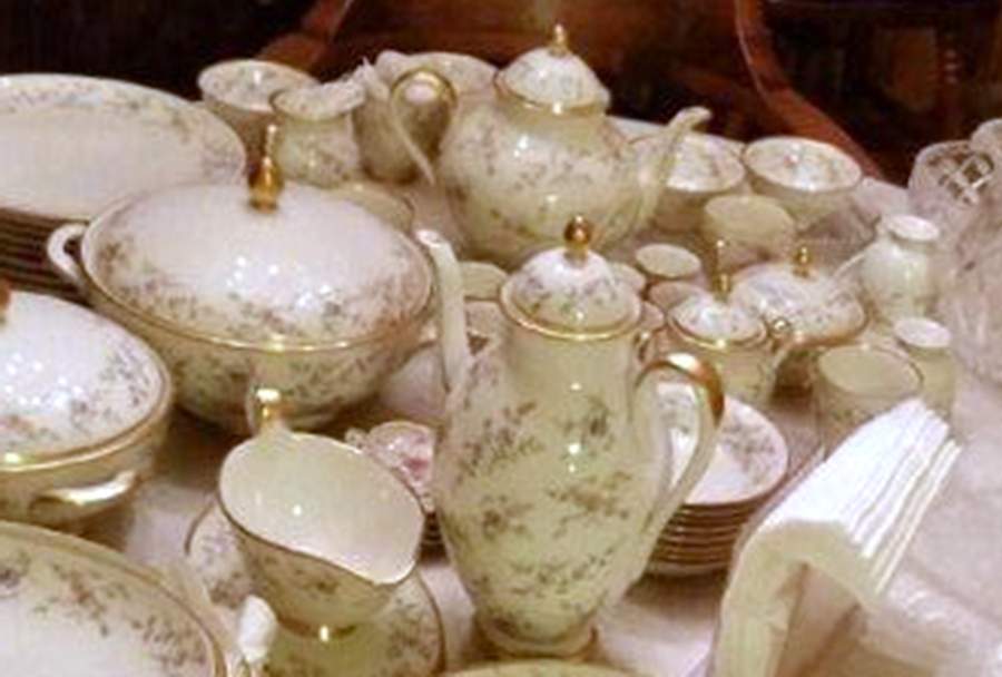 01095 Teapot & Lid by Furstenberg-1