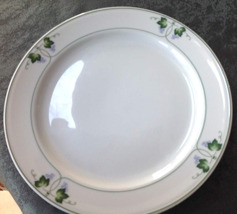 Weinberg Dinner Plate by Furstenberg-1