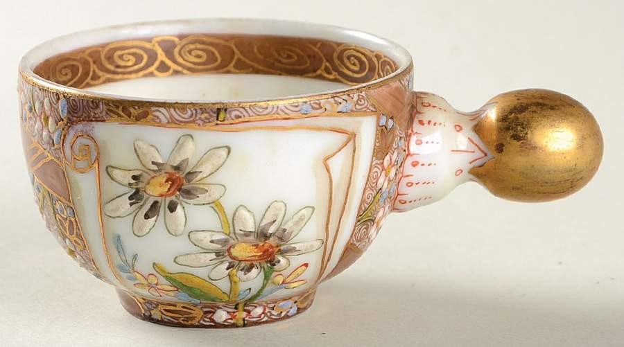 FSV1 Flat Demitasse Cup by Fischer Vilmos-1