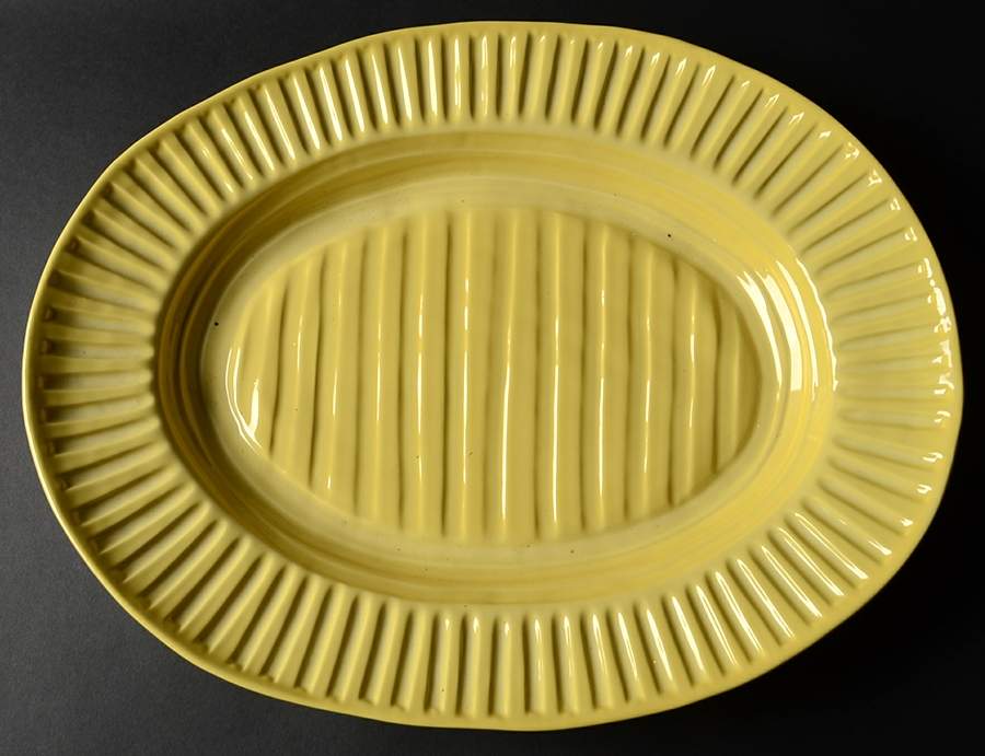 Pearl Yellow 16" Oval Serving Platter by Frances Palmer-1