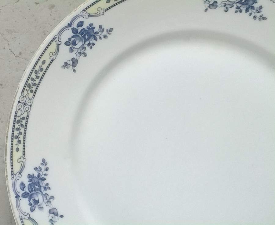 FR332 Dinner Plate by Franconia-Krautheim & Adelburg-1