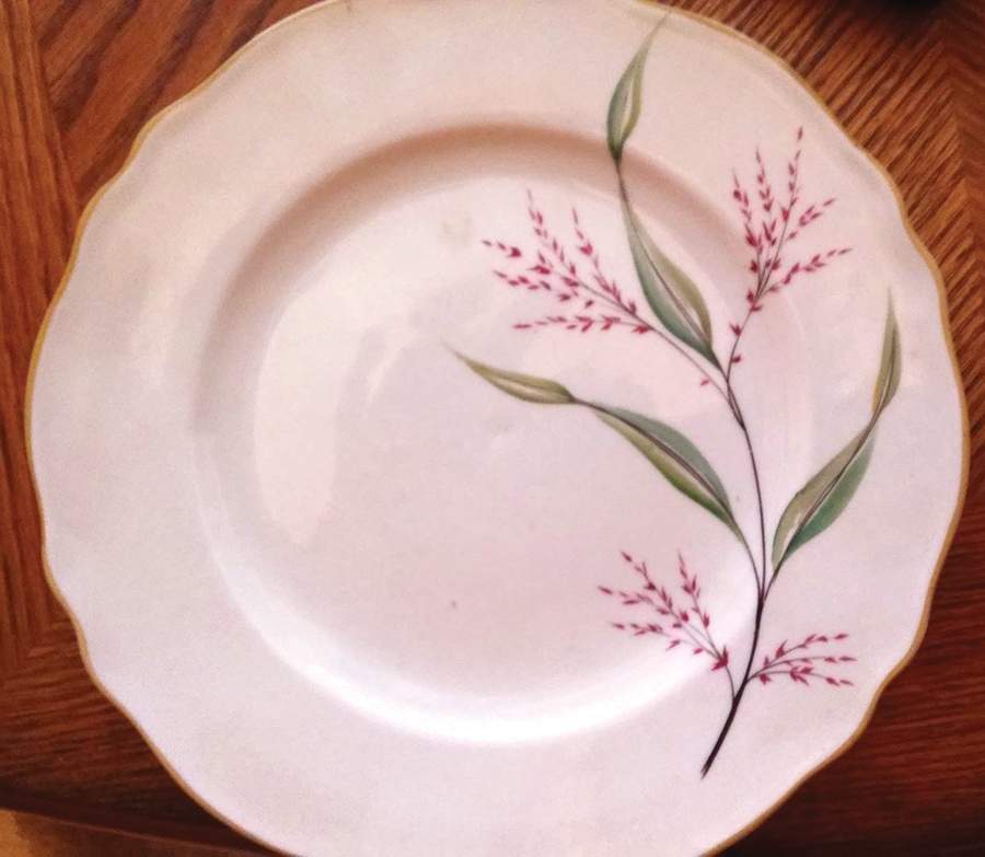 FR333 Dinner Plate by Franconia-Krautheim & Adelburg-1