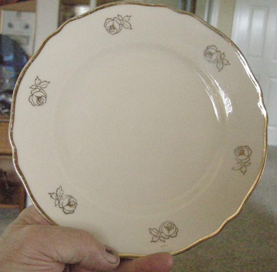 FR340 Salad Plate by Franconia-Krautheim & Adelburg-1