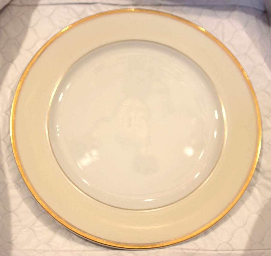400 Dinner Plate by Fukagawa-1