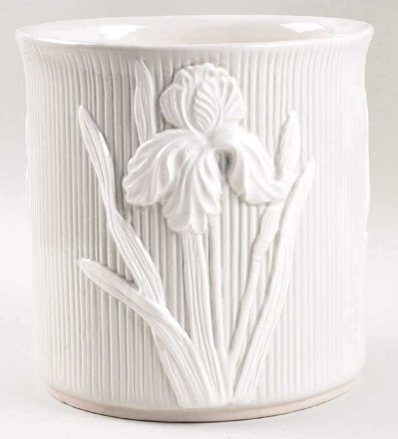 Vases and Planters Omnibus 7" Cachepot by Fitz and Floyd-1
