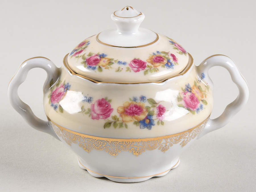 Hostess Mini Sugar Bowl & Lid by Gold Castle-1