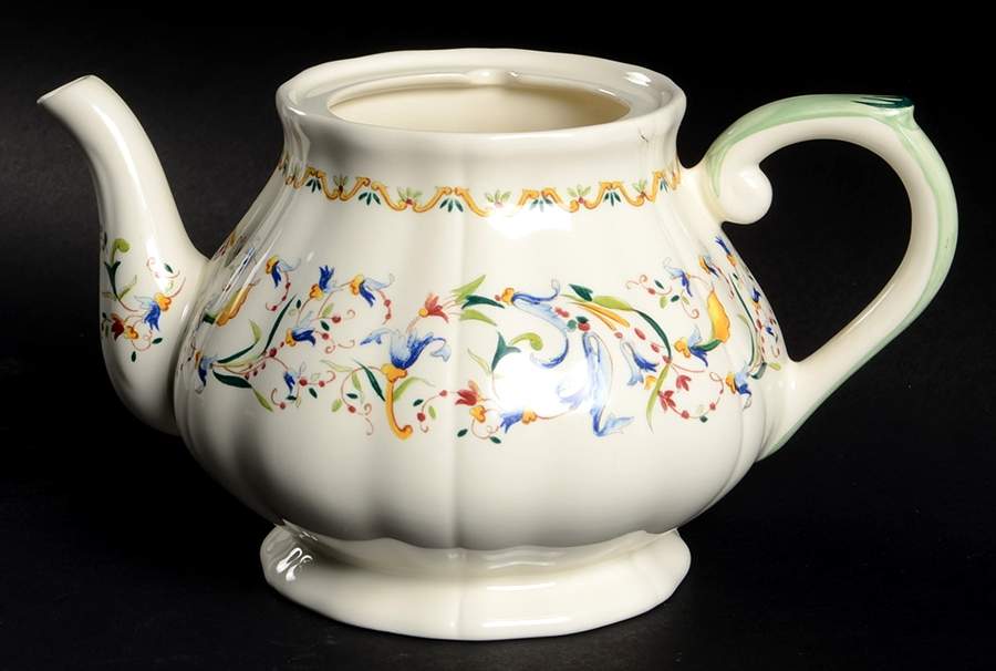 Toscana Teapot No Lid by Faiencerie De Gien-1