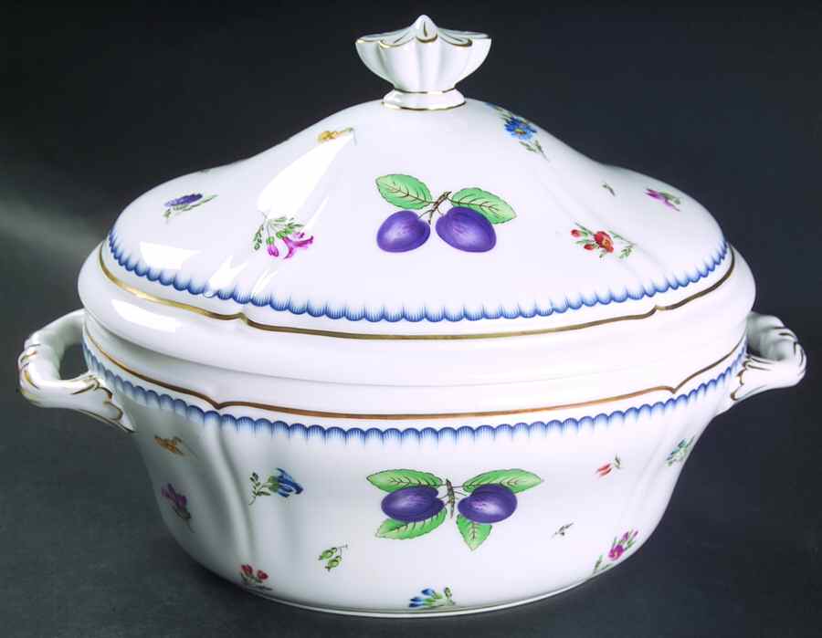 Italian Fruits (Antico Doccia) Tureen &  Lid by Ginori 1735-1