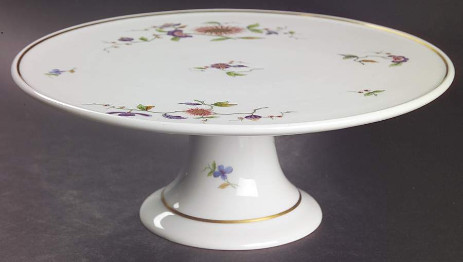 Oriente 10" Diameter Pedestal Cake Stand by Ginori 1735-1