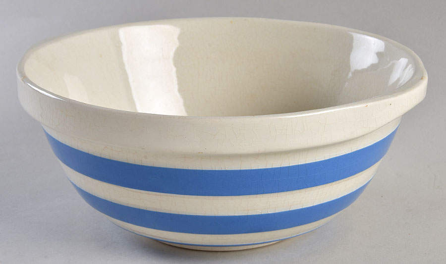 Cornish Blue White (Shield and TG Green) 8" Mixing Bowl by T G Green (England)-1