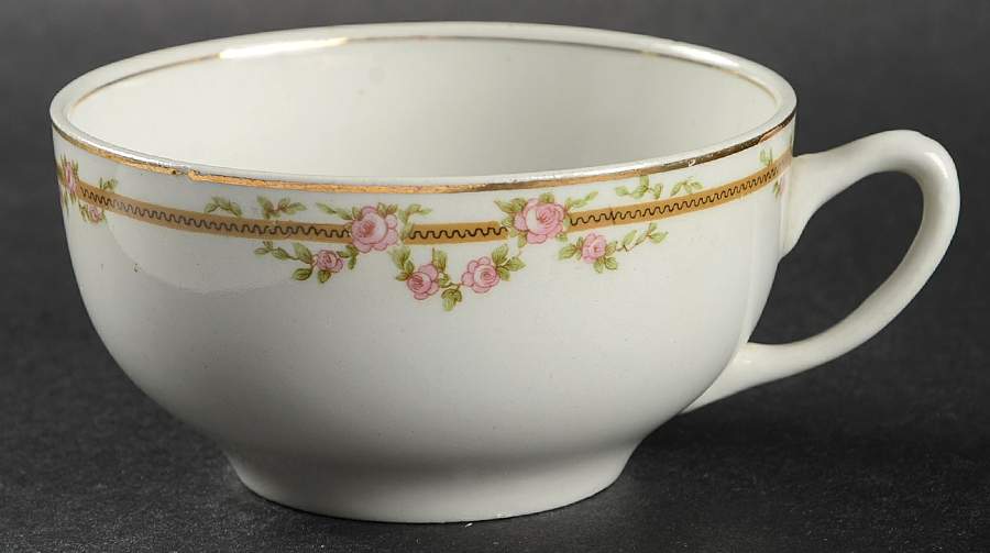 Ardmore Oversized Cup by Grindley-1