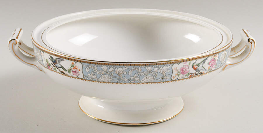 Baroda Round Vegetable No Lid by Grindley-1