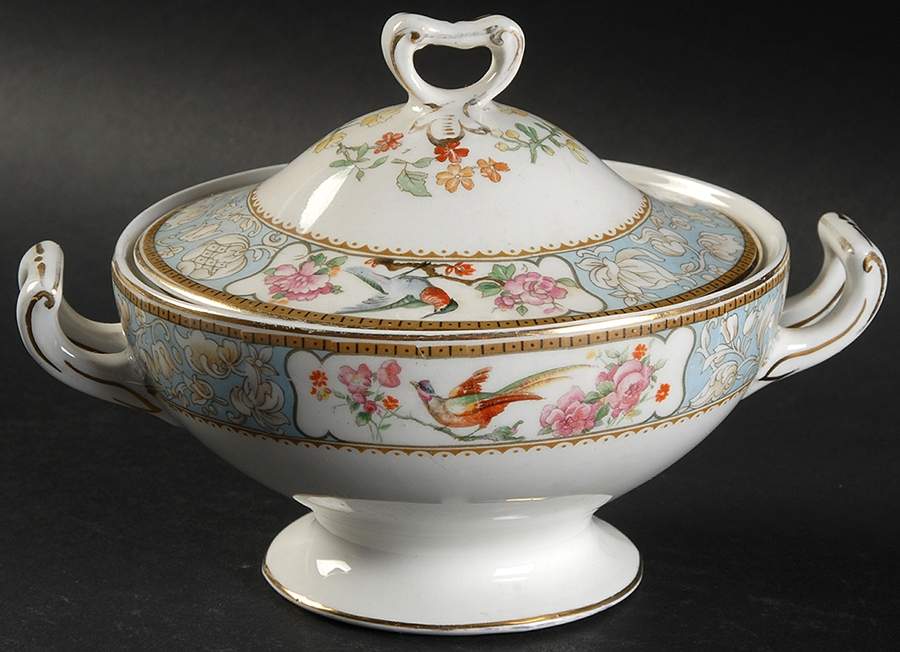 Baroda Sugar Bowl & Lid by Grindley-1