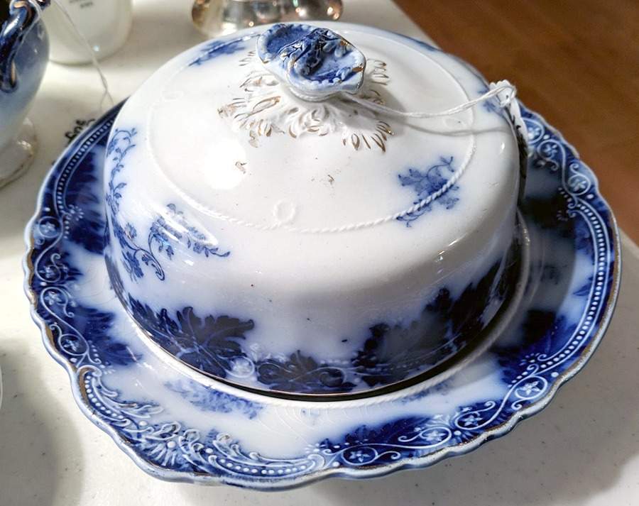 Brazil Round Covered Butter by Grindley-1