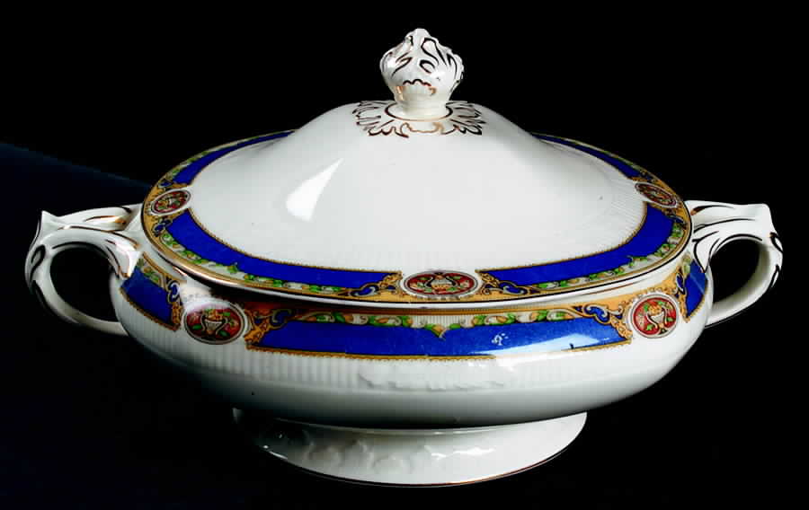 Chelmsford Round Covered Vegetable by Grindley-1