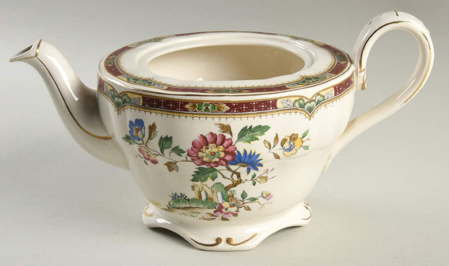 Connaught Teapot No Lid by Grindley-1