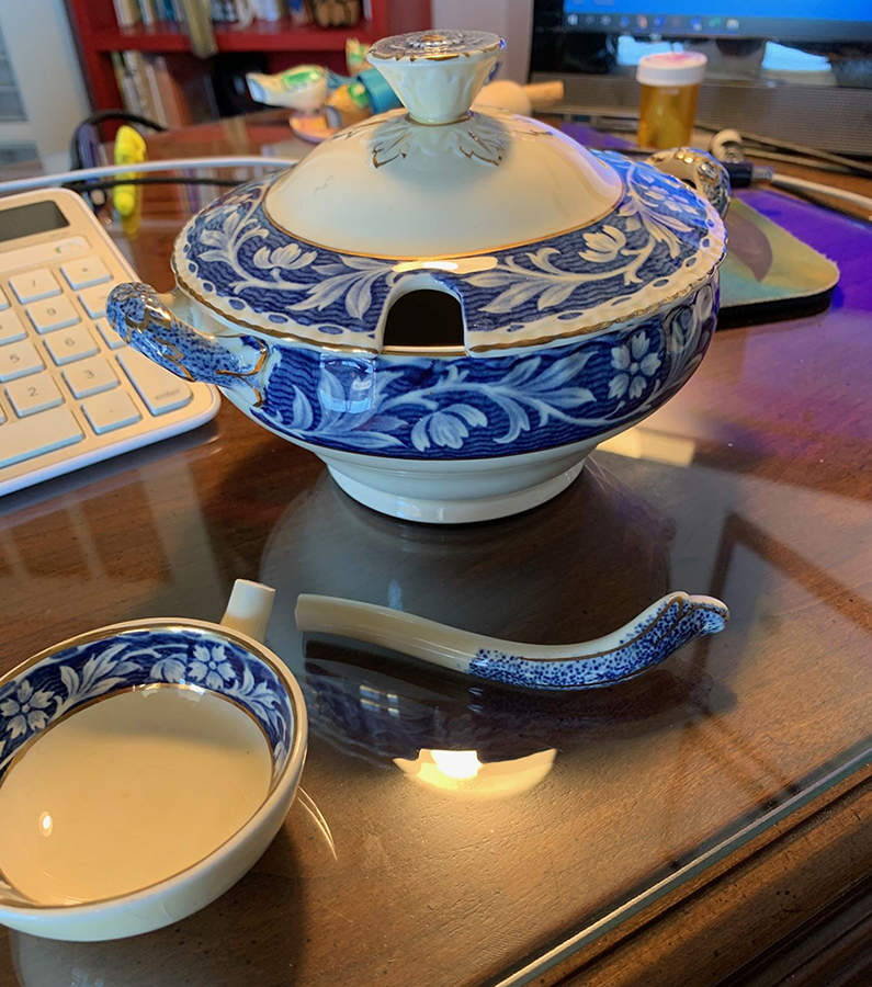 Elysian (Cream & Blue) Sauce Boat & Lid with Ladle by Grindley-1