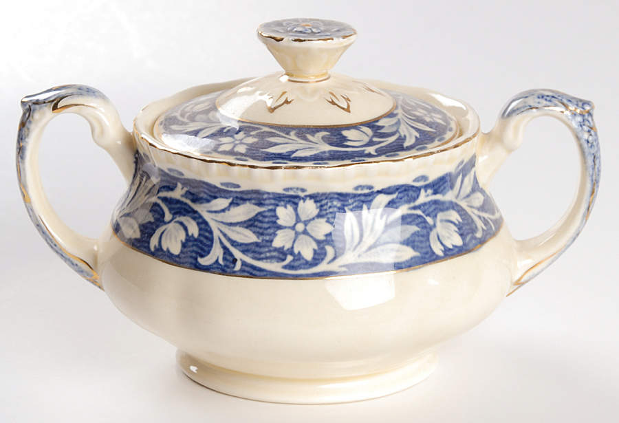 Elysian (Cream & Blue) Sugar Bowl & Lid by Grindley-1