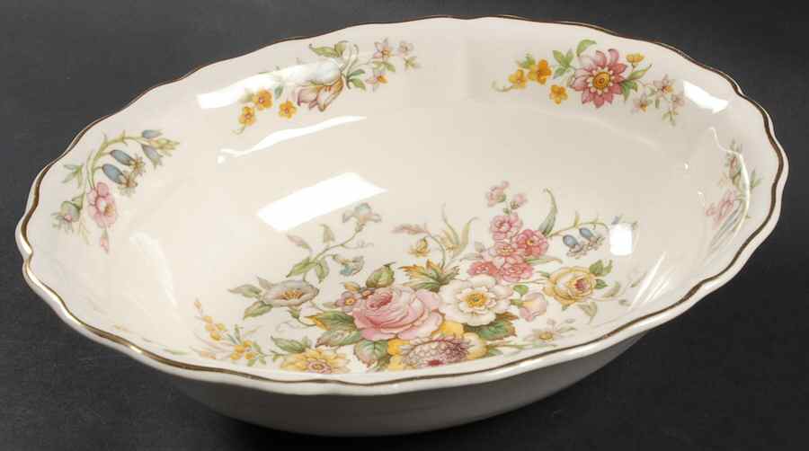 Kashmir 9" Oval Vegetable Bowl by Grindley-1