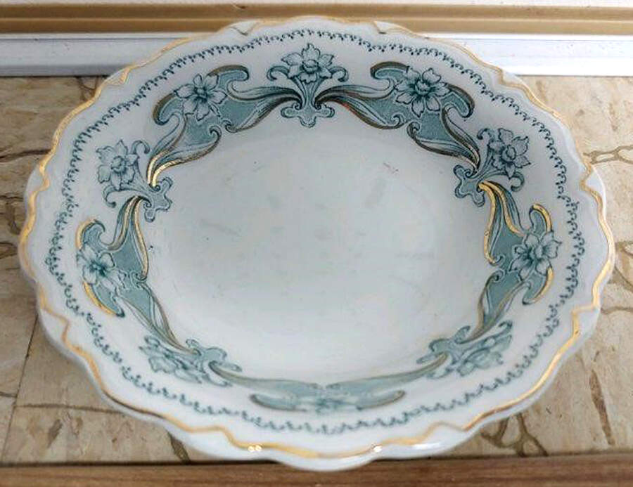 Melba Dinner Plate by Grindley-1