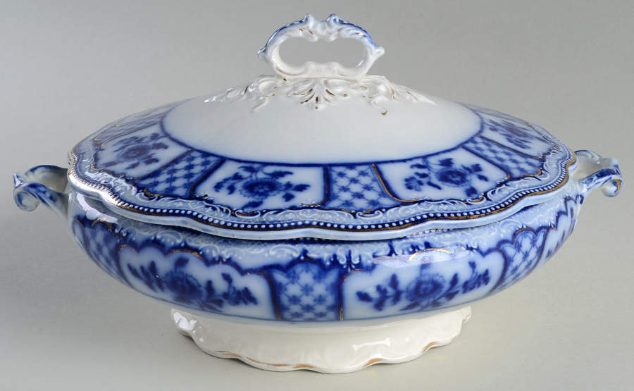 Melbourne (Flow Blue) Round Covered Vegetable by Grindley-1