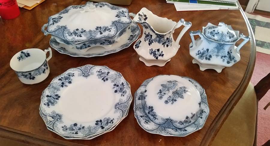 Merion Blue Dinner Plate by Grindley-1