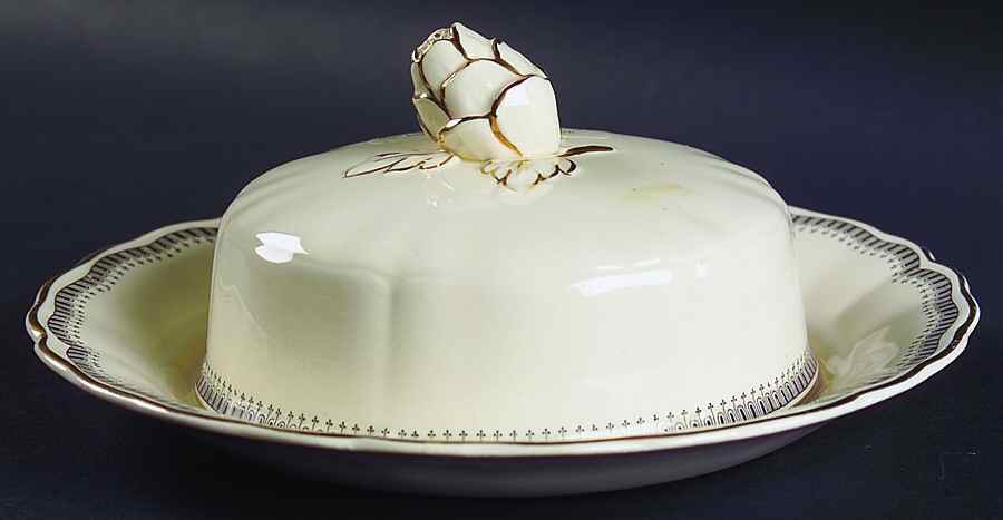 The Perth (Scalloped) Round Covered Butter by Grindley-1
