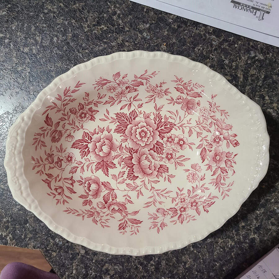 Printemps Pink 10" Oval Vegetable Bowl by Grindley-1