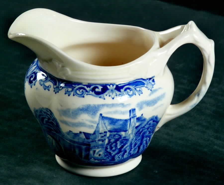 Scenes After Constable Blue (Vine Edge, Cream) Creamer by Grindley-1