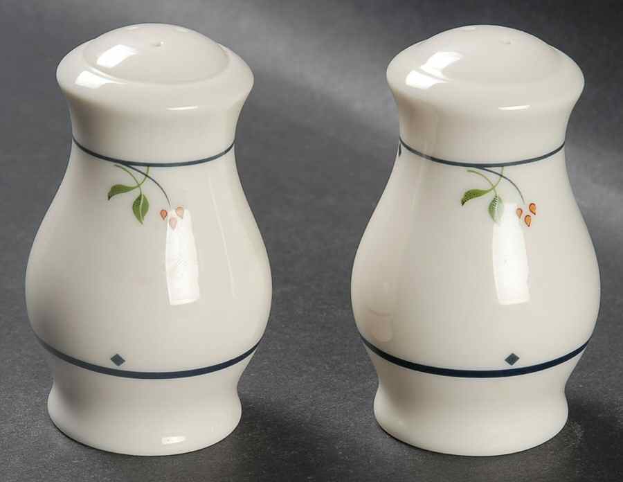 Ariana Salt & Pepper Set by Gorham-1