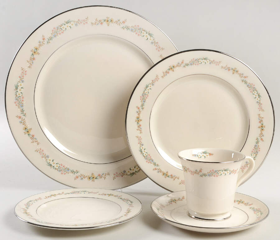 Rondelle 40 Piece Estate Set by Gorham-1