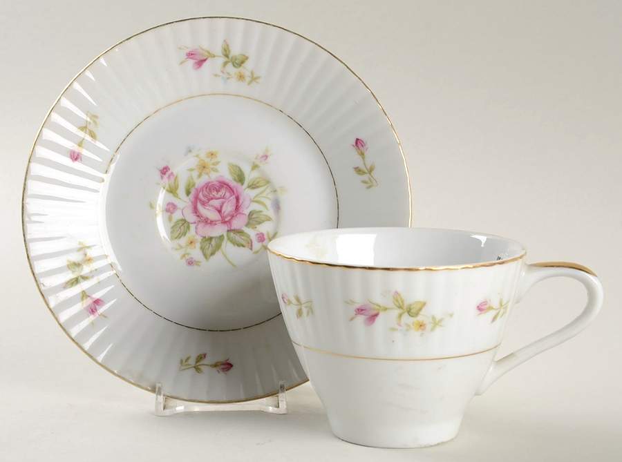 Victorian Rose Flat Cup & Saucer Set by Grantcrest-1
