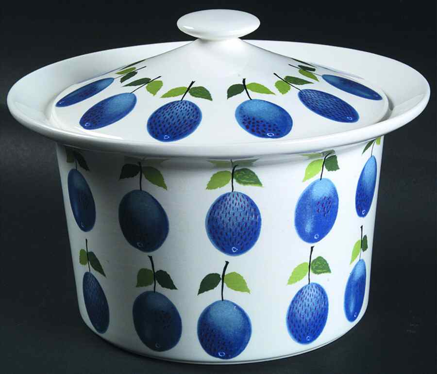 Prunus 1.5 Qt Round Covered Casserole by Gustavsberg-1