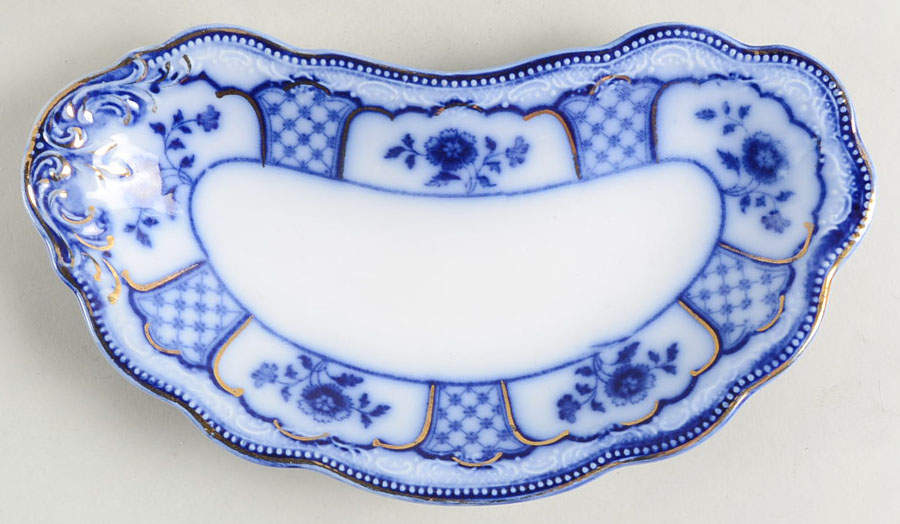 Melbourne (Flow Blue) Crescent Salad Plate by Grindley-1