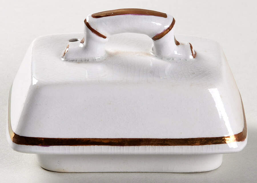 Tea Leaf Lid for Coffee Pot by Grindley-1