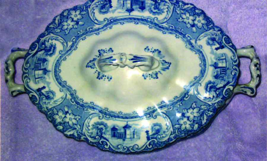 Madrid Oval Covered Vegetable by Grindley-1