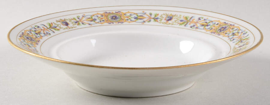 GUE193 Round Butter No Lid by WM Guerin-1