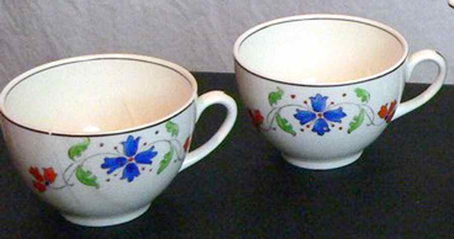 GRI95 Footed Cup by Grindley-1