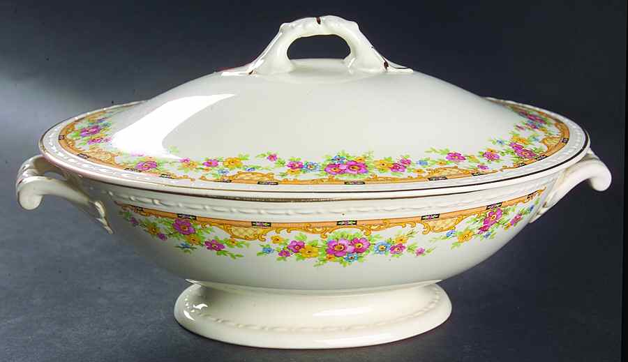 GRG4 Oval Covered Vegetable by Georgian China-1