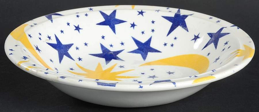 Friendly Sky Rim Soup Bowl by Grindley-1