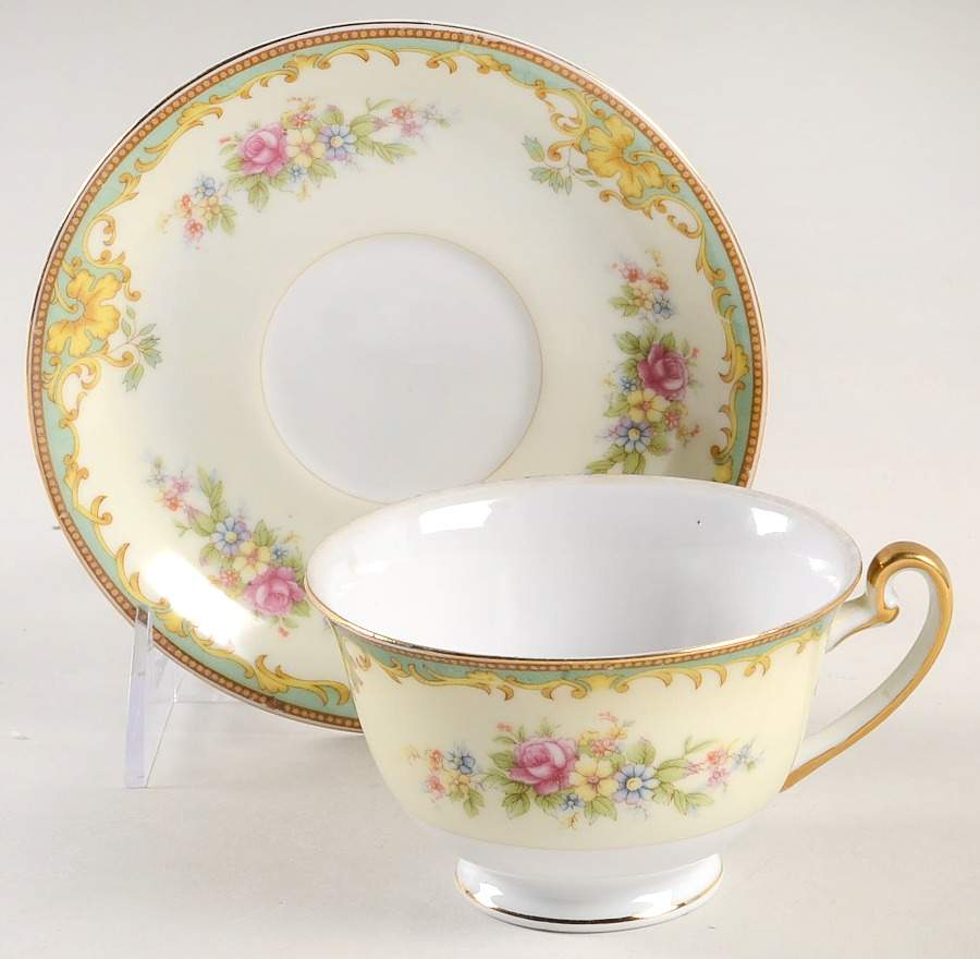 GOC21 Footed Cup & Saucer Set by Gold China-1