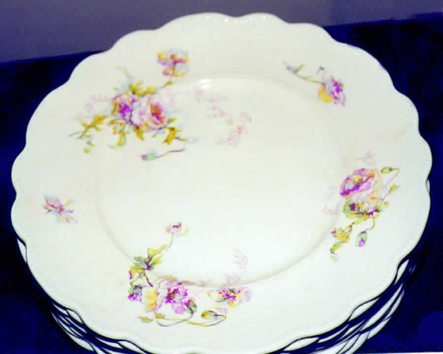 GRI126 Dinner Plate by Grindley-1