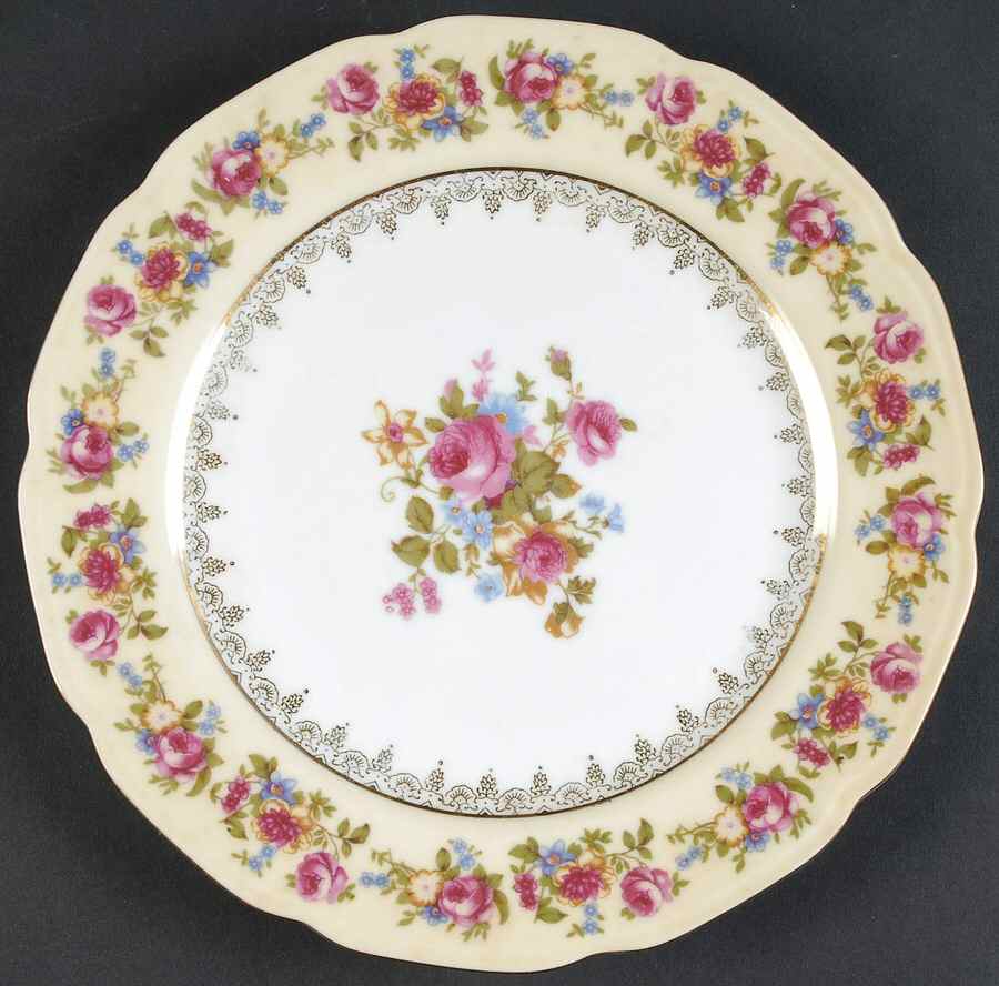 Hostess Luncheon Plate by Gold Castle-1