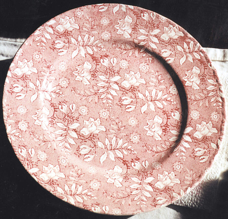 Velvet Red Dinner Plate by Grindley-1
