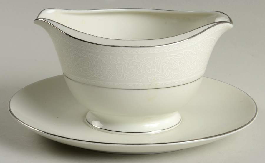 Leeann Gravy Boat with Attached Underplate by Guild Fine China-1