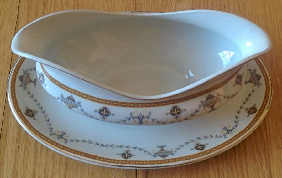GRI210 Gravy Boat with Attached Underplate by Grindley-1