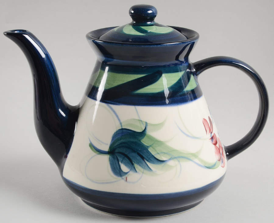 Grapevine Green Teapot & Lid by Gail Pittman-1